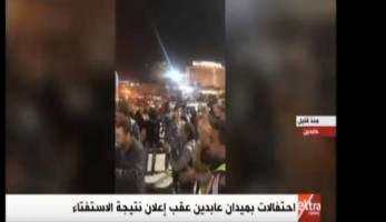 بالصور والفيديو| احتفالات المصريين في ميدان عابدين بعد نتيجة الاستفتاء
