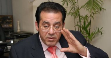 يمول قناته بـ450 ألف دولار شهريا.. خبير يكشف التاريخ الأسود للخائن "أيمن نور"