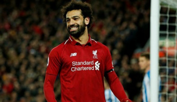 محمد صلاح عن قصة شعره: تجعلني sexy (فيديو)