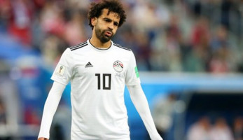 محمد صلاح يفجر مفاجأة عن بكائه يوميًا أثناء مونديال روسيا 2018