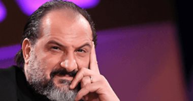 خالد الصاوى مهووس بالأنتيكات فى "خيال مآتة" مع أحمد حلمى