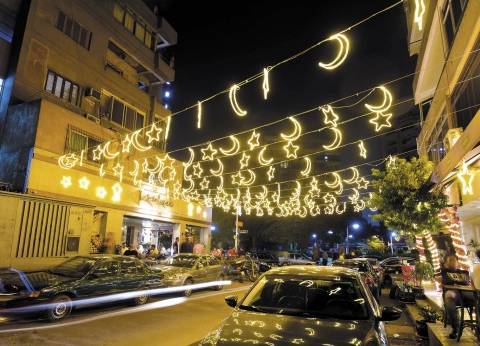 مصدر بـ"الكهرباء": حظر تعليق زينة رمضان دون ترخيص من الأحياء