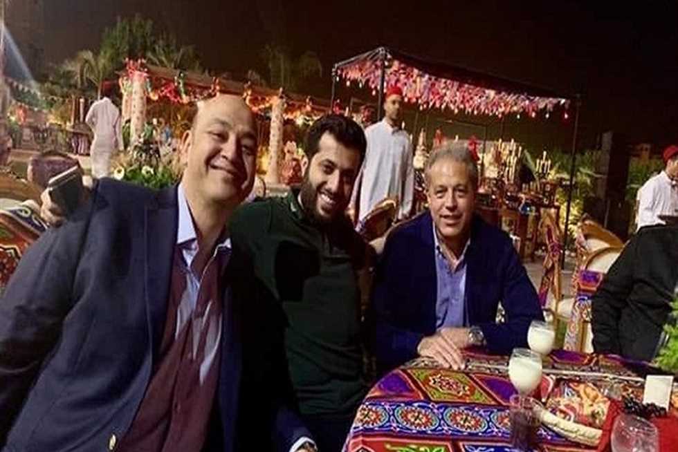 كواليس لقاء تركي آل الشيخ وعضو مجلس إدارة الأهلي في منزل عمرو أديب