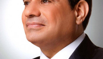 "أمهات مصر" تناشد "السيسي" إيقاف تجربة الامتحانات علي التابلت لأولي ثانوي