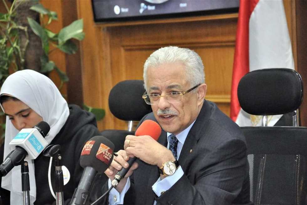 وزير التعليم يبعث رسالة «شخصية» إلى طلاب «أولى ثانوي»