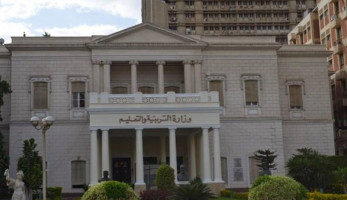 الحكومة تنفي إجبار الطلاب على شحن التابلت بـ100 جنيه قبل الامتحان