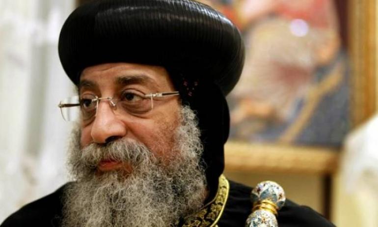 تواضروس : المجتمع المصرى يتحسن يوما وراء آخر