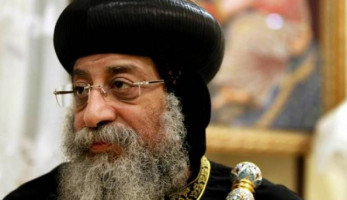 تواضروس : المجتمع المصرى يتحسن يوما وراء آخر