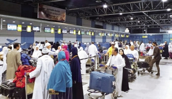 الجسر الجوي لمصر للطيران ينقل 3000 معتمر للأراضي الحجازية اليوم