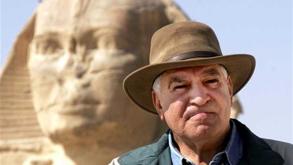 زاهي حواس يهاجم مسلسل "هوجان": من كتبه "عمل جريمة"