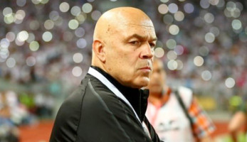 جروس يطالب لاعبي الزمالك بنسيان "الكونفدرالية" والتركيز في الدوري