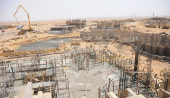 متى ينتقل الرئيس السيسي والحكومة إلى العاصمة الإدارية؟.. "عابدين" يجيب