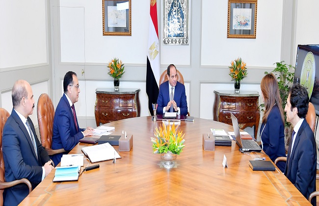 الرئيس السيسي يستعرض أنشطة وزارة التضامن الاجتماعي وبرامج الحماية الاجتماعية