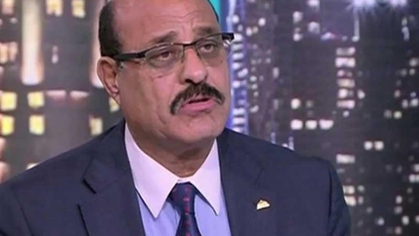 حبس النائب صلاح عيسى في قضية "رشوة المقابر"