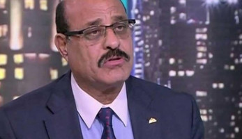 حبس النائب صلاح عيسى في قضية "رشوة المقابر"