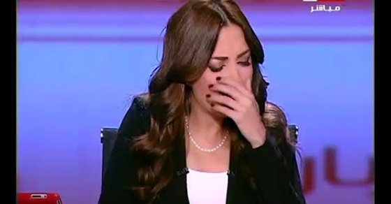 اعرف السبب.. لبنى عسل تنهار من البكاء على الهواء .. فيديو