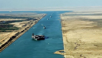 رئيس الوزراء لـ"رؤساء شركات هيئة قناة السويس": لن نسمح بخسارة أي شركة
