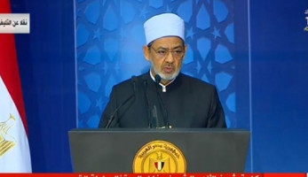 شيخ الأزهر يدعم مستشفى "شفاء الأورمان" بتبرع شخصي نصف مليون جنيه
