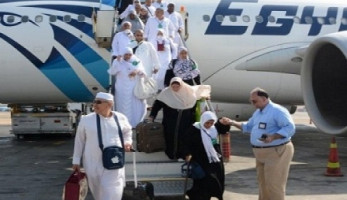 "مصر للطيران": 14 أغسطس بدء عودة الحجاج بعد أداء مناسك الحج