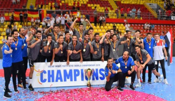 مدرب منتخب اليد للناشئين السابق: فوزنا بكأس العالم لم يكن متوقعًا.. فيديو