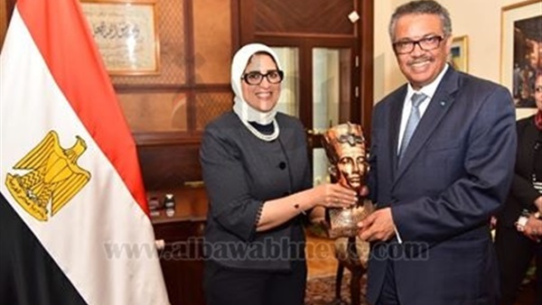 بالصور.. مدير منظمة الصحة العالمية يزور غرفة عمليات "100 مليون صحة"