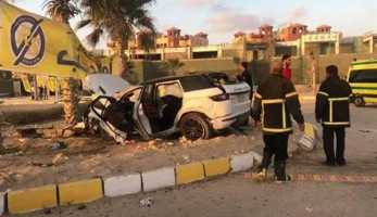 عمرو زكي يتعرض لحادث مروع بطريق الساحل الشمالي (صور)