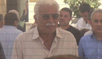 وزراء سابقون في عزاء والدة الدكتور أحمد نظيف بمسجد الشرطة