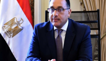 على غرار التاكسي الأبيض.. مدبولي يوجه بإحلال "التوك توك" بسيارات آمنة