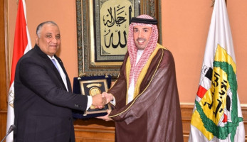 سفير مملكة البحرين يزور مقر هيئة الرقابة الإدارية