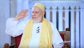 علي جمعة: من يردد "عليا الطلاق" أصحاب العقول الغريبة (فيديو)