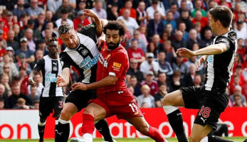 قطار ليفربول يدهس نيوكاسل.. «ماني» و«صلاح» يقودان الريدز للفوز الـ 5 على التوالي  