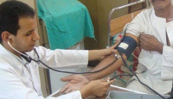 الصحة تطلق 54 قافلة طبية مجانية بالمحافظات .. اعرف المواعيد والأماكن