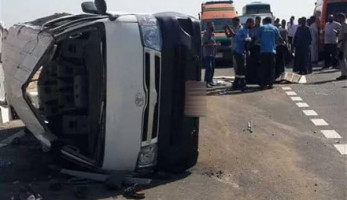 إصابة 7 أشخاص في انقلاب ميكروباص أعلى محور صفط اللبن