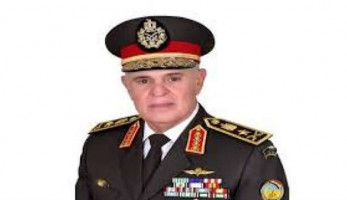 رئيس الأركان يشهد إجراءات تفتيش الحرب بإحدى وحدات المنطقة الجنوبية
