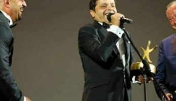 محمد هنيدي: "السقا حبس نفسه يومين في الجونة علشان يفاجئني"