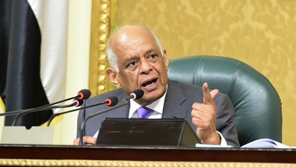 طلب برلماني بتعميم إعفاء أبناء شهداء الوطن من المصروفات الدراسية
