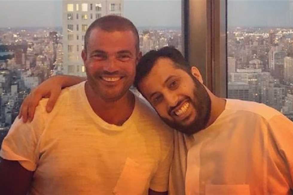 تركي آل الشيخ يهدي مصر أغنية «أنا بعشقك» بصوت عمرو دياب