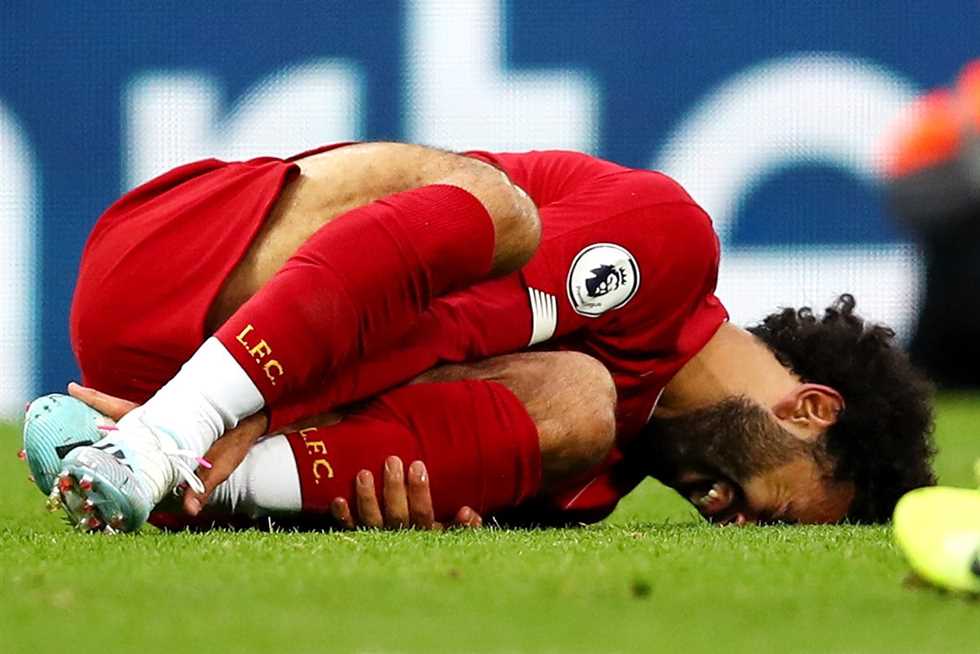 نتائج الأشعة تكشف حجم إصابة «صلاح».. وغموض حول مشاركته أمام مانشستر يونايتد