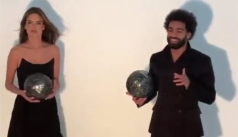 محمد صلاح ينشر صوراً جديدة مع عارضة الأزياء العالمية امبروسيو