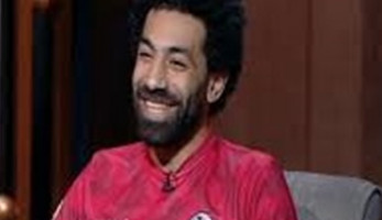 شبيه محمد صلاح يعترف: "عايش على حسه" (فيديو)