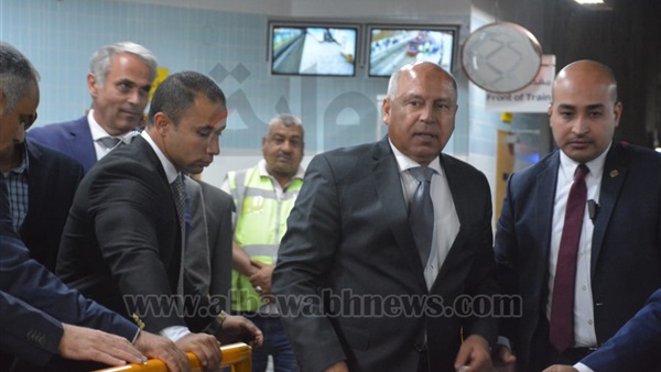 وزير النقل: طرح مناقصة لتنفيذ مول تجاري بمحطة مترو هيليوبليس