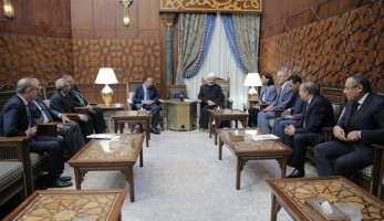 الإمام الأكبر لسفراء مصر: الأزهر يركز جهوده الخارجية على إحلال السلام