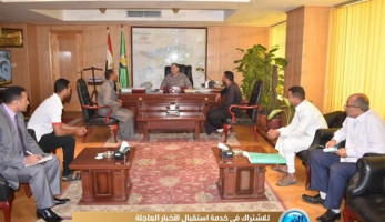محافظ الفيوم يلتقي عددا من أهالي قرية بـ إطسا لبحث مشكلاتهم ومطالبهم (صور)