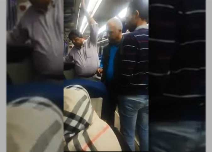 كمساري قطار «934»: «أنا ما عملتش حاجة.. والشابان تسرعا في القفز»
