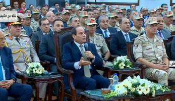 السيسي: "هنفتتح مشروعاتنا.. واللي يزعل يتفلق"