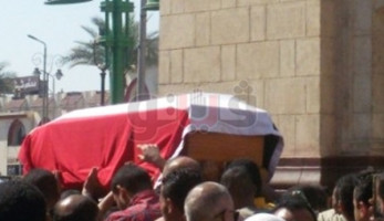 أهالي قنا يشيعون شهيد الواجب بهتاف "لا إله إلا الله.. الشهيد حبيب الله" (فيديو)