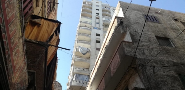 إخلاء 16 عمارة بمحيط عقار الورديان المائل غرب الإسكندرية