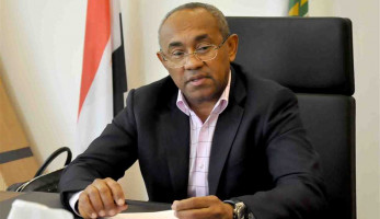 كاف يلغى تعاقده مع «لاجاردير» الفرنسية المالكة لحقوق بث وتسويق البطولات الأفريقية