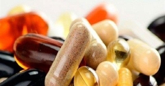 قبل تناولها.. كل ما يجب معرفته عن المكملات الغذائية.. فيديو