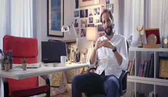 أحمد أمين يعلن عن مفاجأة لمشاهدي "الفاميليا" | فيديو